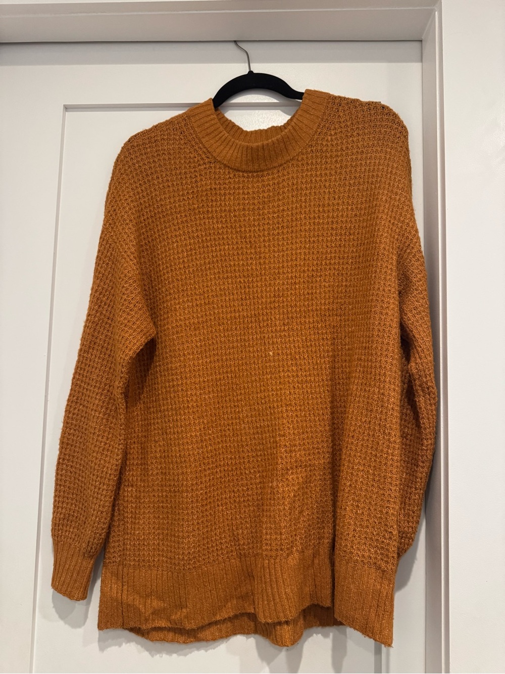 American Eagle Crewneck Waffle Knit Sweater in Rust